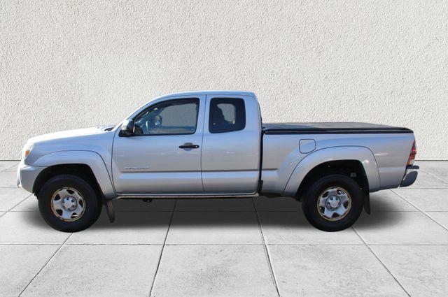 used 2013 Toyota Tacoma car, priced at $10,995