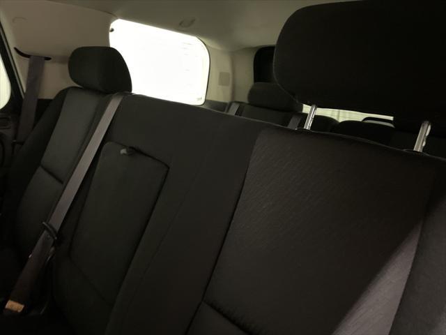 used 2010 GMC Yukon car, priced at $8,900