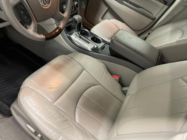 used 2015 Buick Enclave car, priced at $17,900