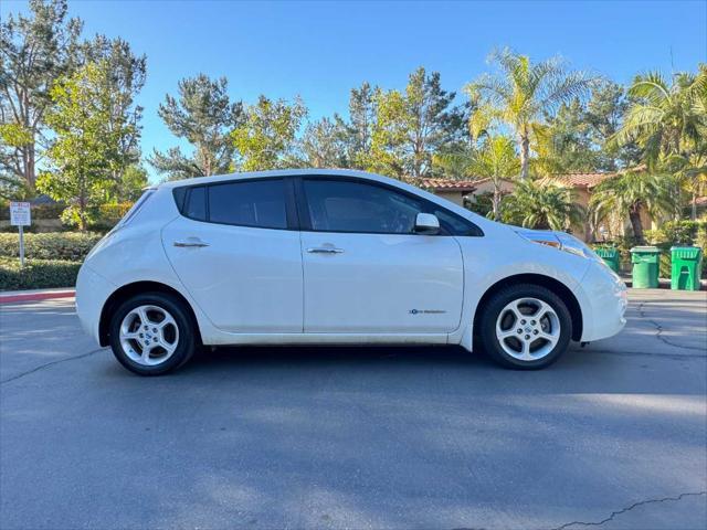 used 2014 Nissan Leaf car, priced at $3,495