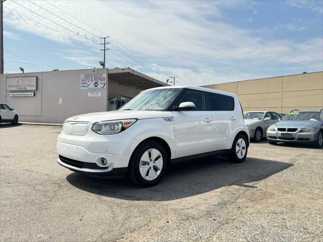 used 2015 Kia Soul EV car, priced at $6,995