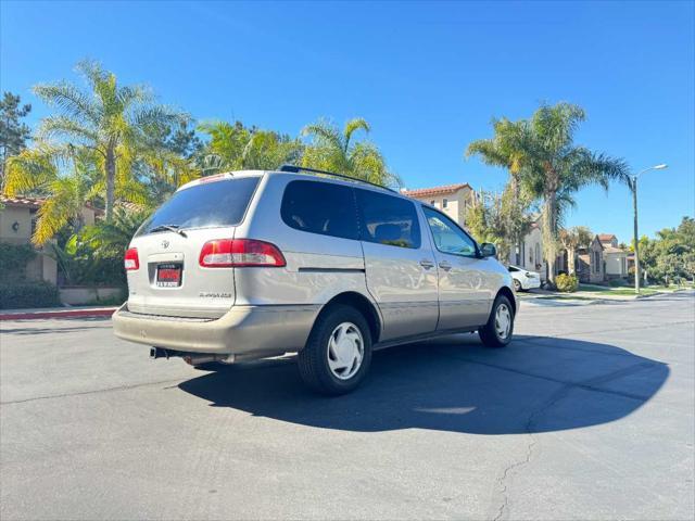 used 2003 Toyota Sienna car, priced at $4,495