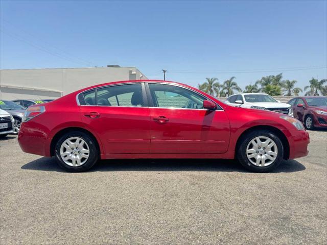 used 2009 Nissan Altima car, priced at $4,995