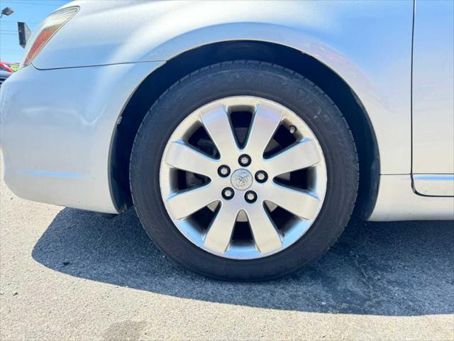 used 2007 Toyota Avalon car, priced at $7,495