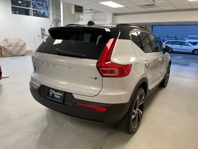 used 2022 Volvo XC40 car, priced at $32,995