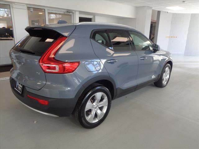 used 2021 Volvo XC40 car, priced at $27,995