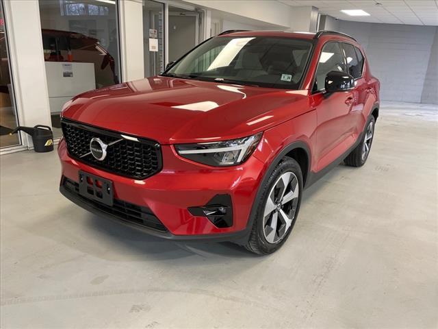 used 2023 Volvo XC40 car, priced at $35,495