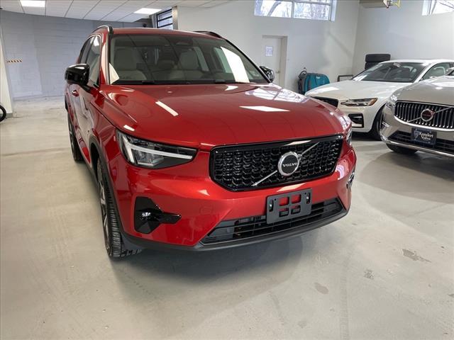 used 2023 Volvo XC40 car, priced at $35,495