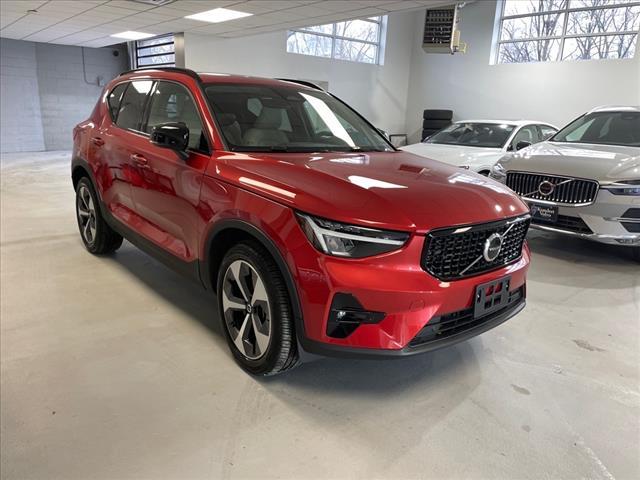 used 2023 Volvo XC40 car, priced at $35,495