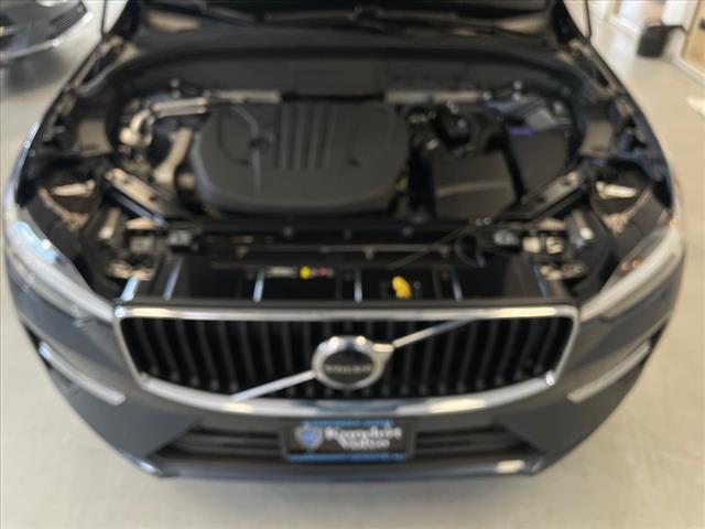 used 2022 Volvo XC60 car, priced at $33,959