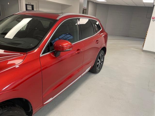 used 2022 Volvo XC60 car, priced at $40,995