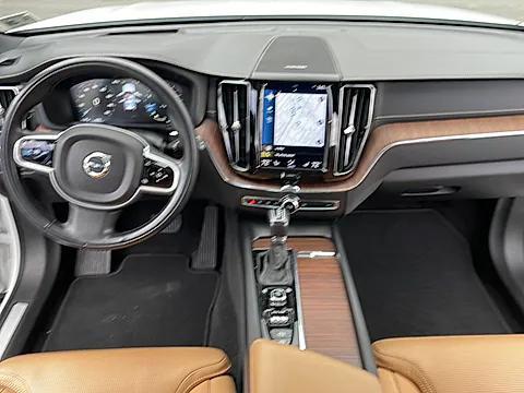 used 2021 Volvo XC60 car, priced at $32,995