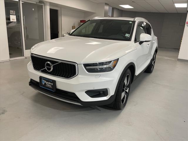 used 2022 Volvo XC40 car, priced at $31,995