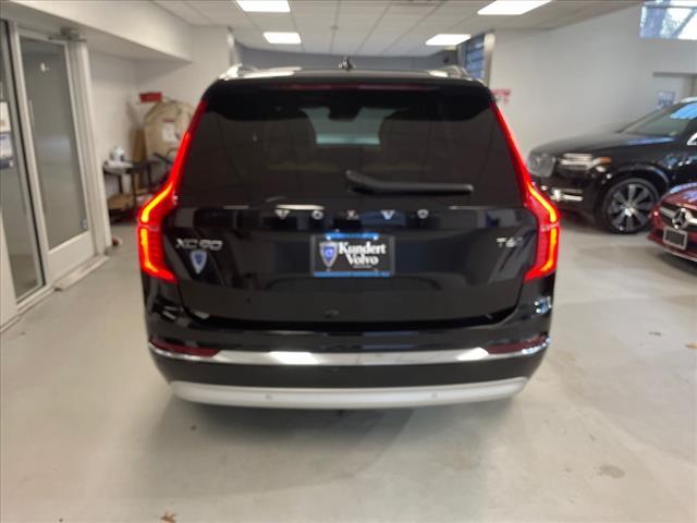 used 2022 Volvo XC90 car, priced at $45,495