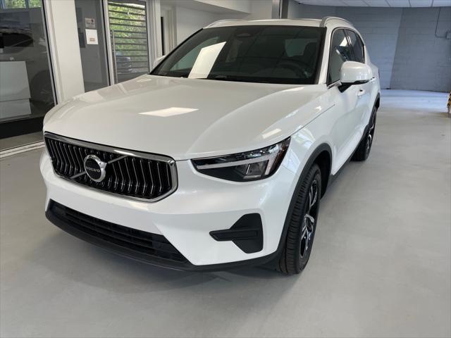 used 2025 Volvo XC40 car, priced at $37,495