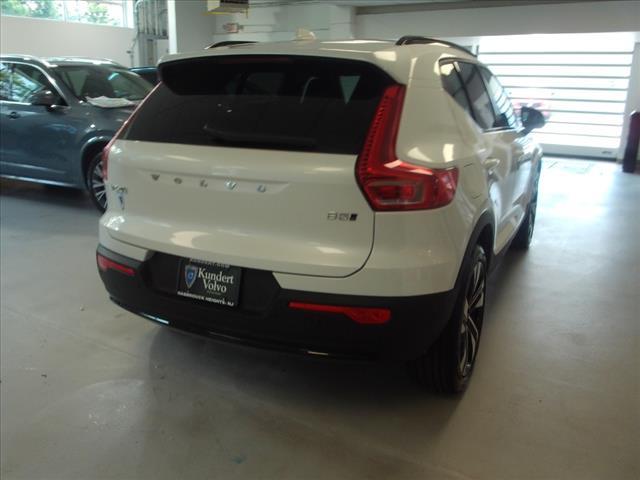 used 2023 Volvo XC40 car, priced at $38,495