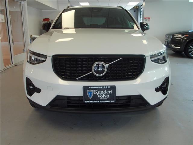 used 2023 Volvo XC40 car, priced at $38,495