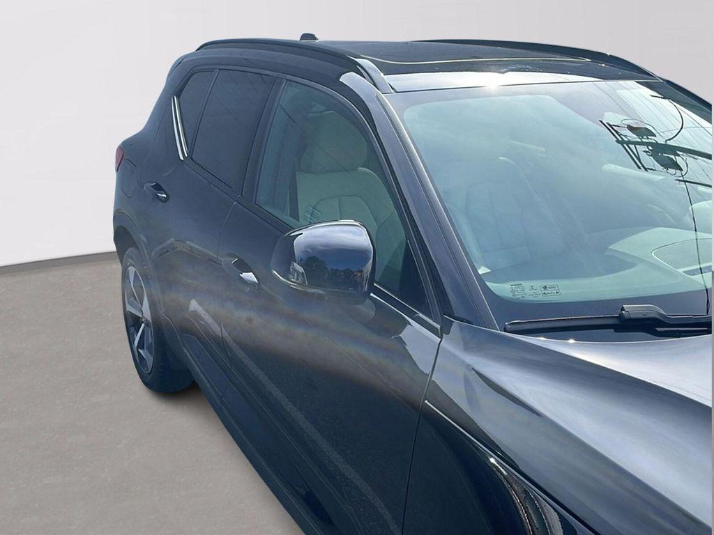 used 2023 Volvo XC40 car, priced at $33,495