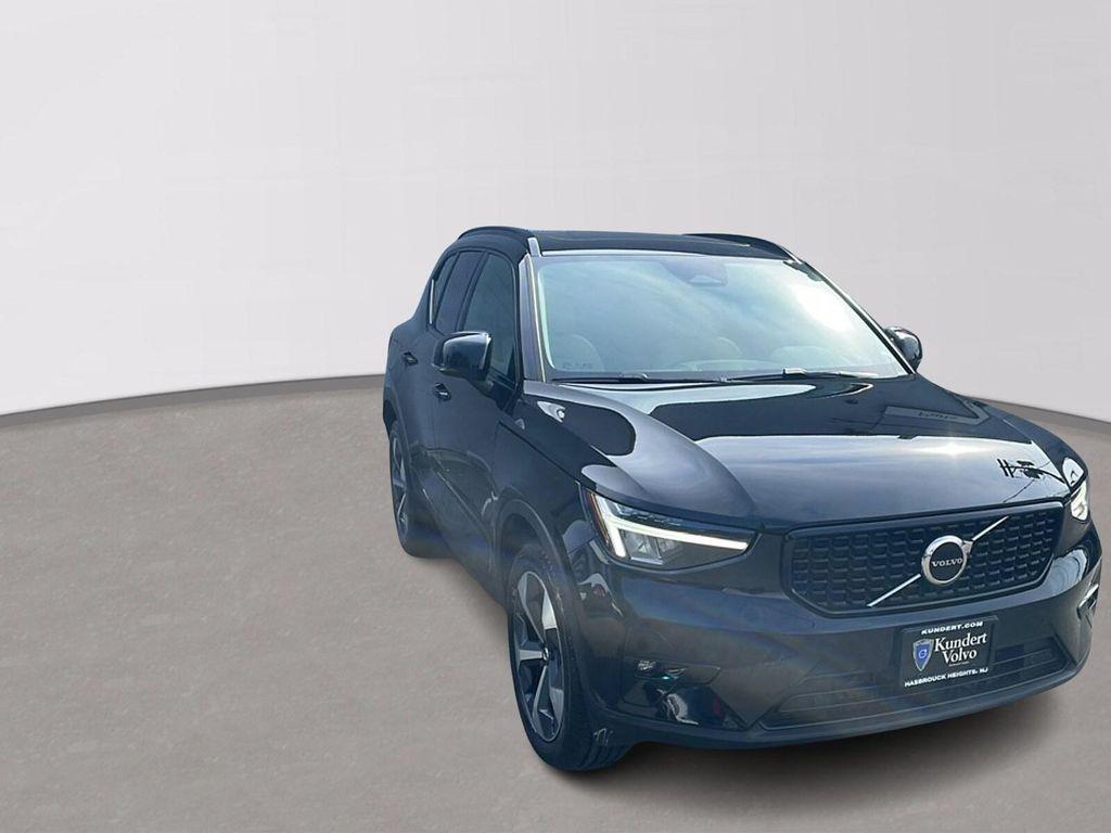 used 2023 Volvo XC40 car, priced at $33,495