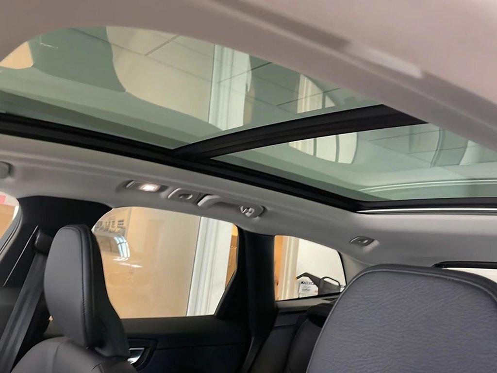 used 2022 Volvo XC60 car, priced at $34,495