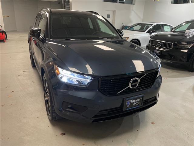 used 2022 Volvo XC40 car, priced at $32,995