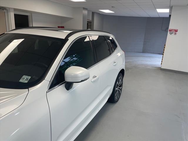 used 2022 Volvo XC60 car, priced at $35,995