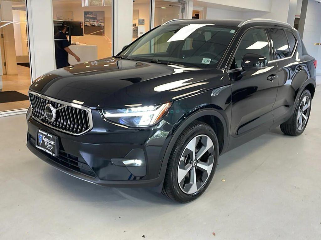 used 2023 Volvo XC40 car, priced at $31,995