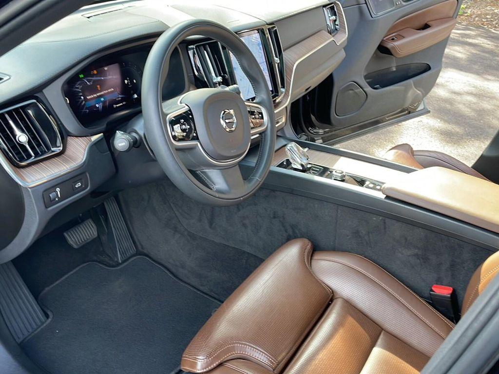 used 2022 Volvo XC60 car, priced at $33,995