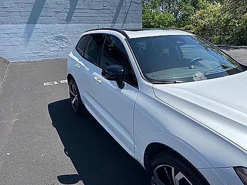 used 2022 Volvo XC60 Recharge Plug-In Hybrid car, priced at $40,995