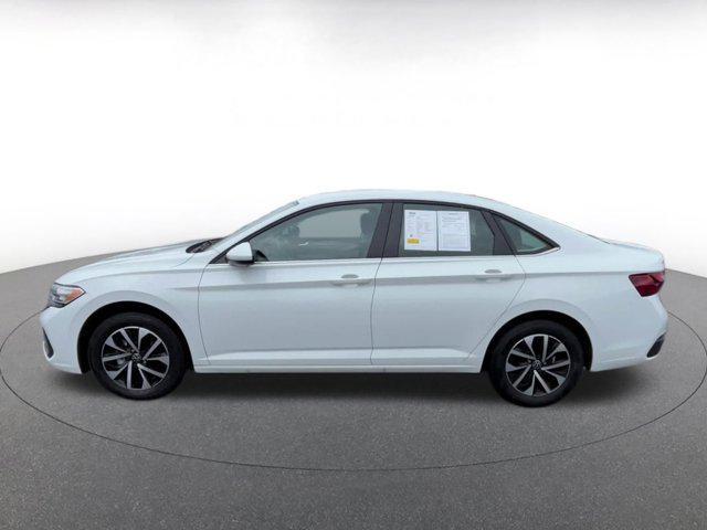 used 2024 Volkswagen Jetta car, priced at $16,966
