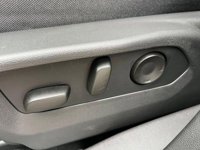 used 2024 Buick Envision car, priced at $26,829