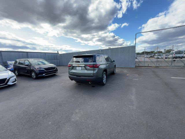 used 2023 Chevrolet Traverse car, priced at $27,455