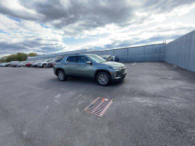 used 2023 Chevrolet Traverse car, priced at $27,455