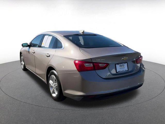 used 2023 Chevrolet Malibu car, priced at $15,384