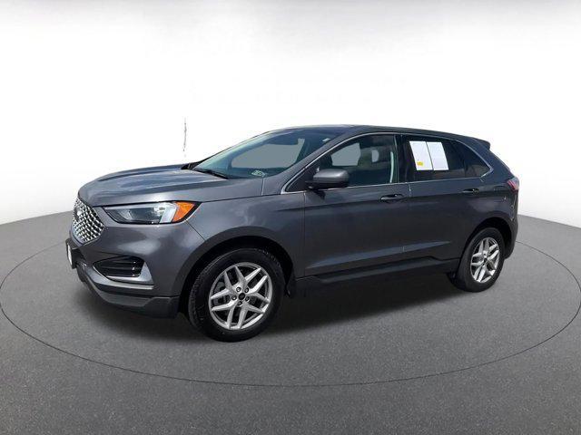 used 2024 Ford Edge car, priced at $25,395