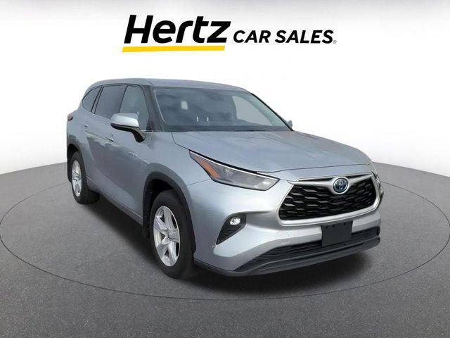 used 2021 Toyota Highlander Hybrid car, priced at $29,543