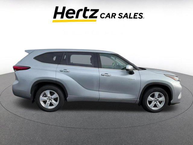 used 2021 Toyota Highlander Hybrid car, priced at $29,543