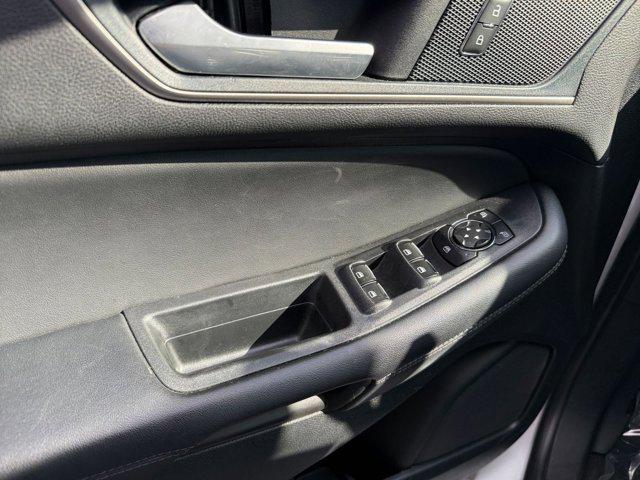 used 2024 Ford Edge car, priced at $22,578