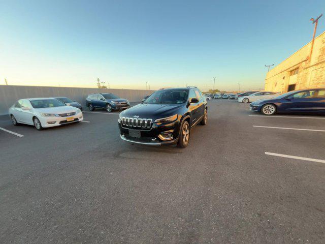 used 2021 Jeep Cherokee car, priced at $17,395