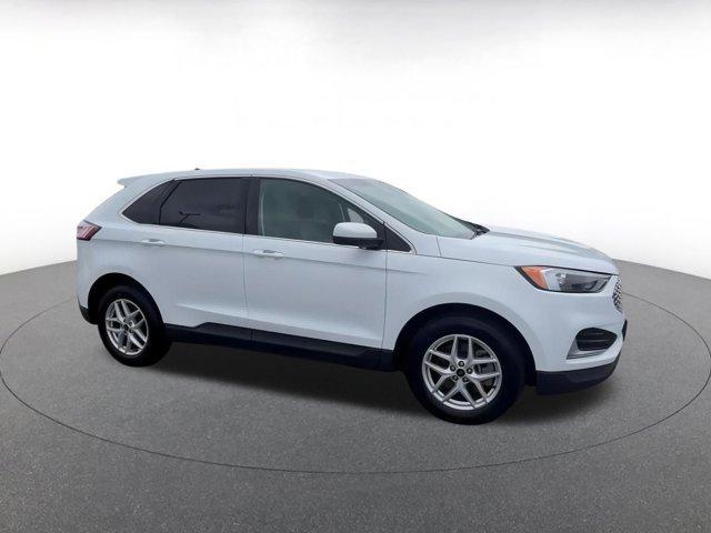 used 2024 Ford Edge car, priced at $23,400