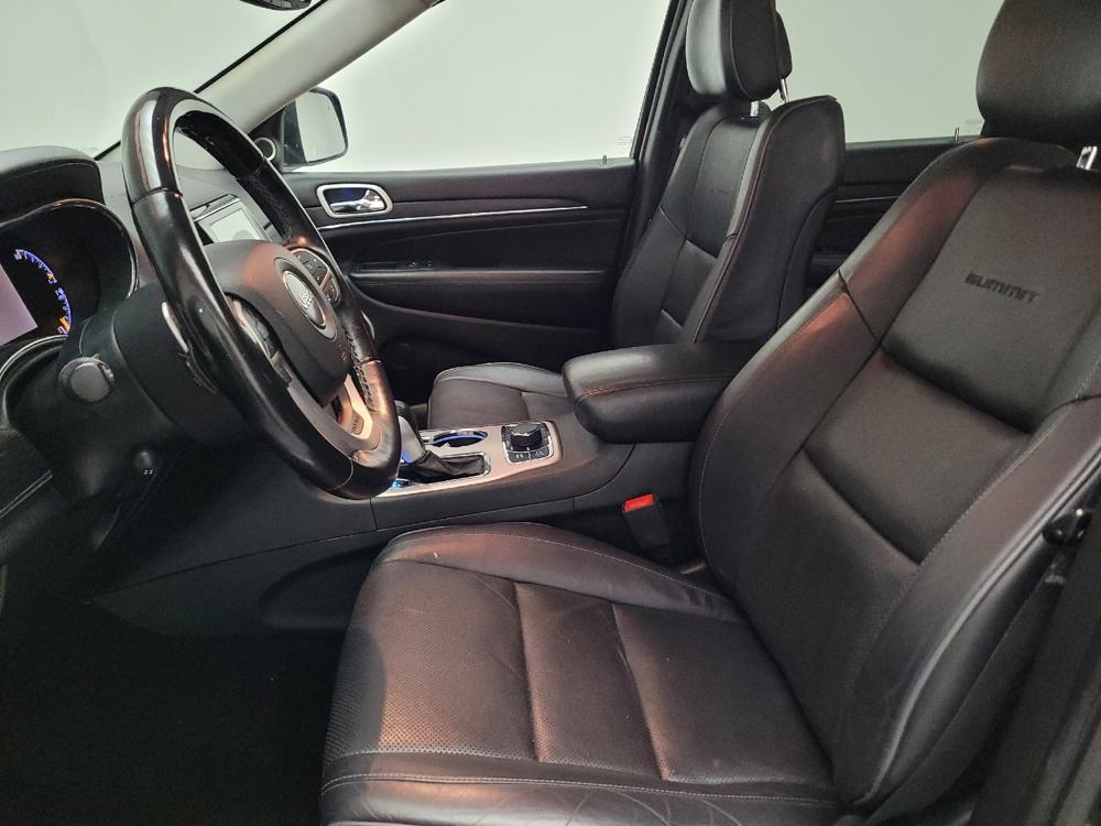 used 2020 Jeep Grand Cherokee car, priced at $25,095