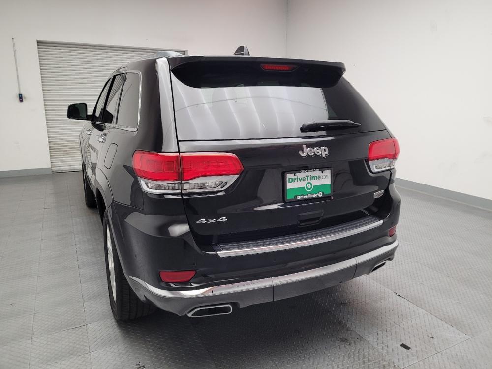 used 2020 Jeep Grand Cherokee car, priced at $25,095