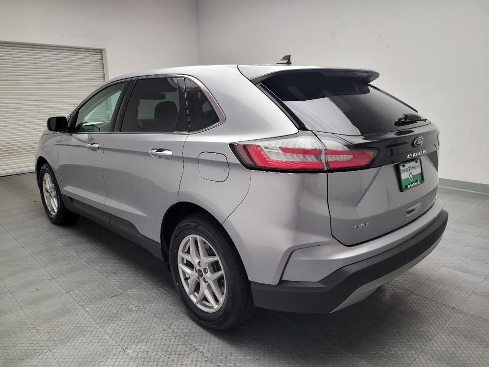 used 2024 Ford Edge car, priced at $22,395