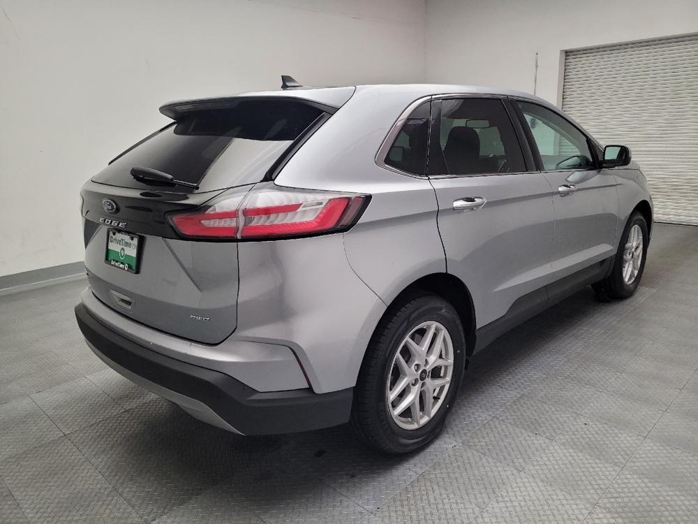 used 2024 Ford Edge car, priced at $22,395