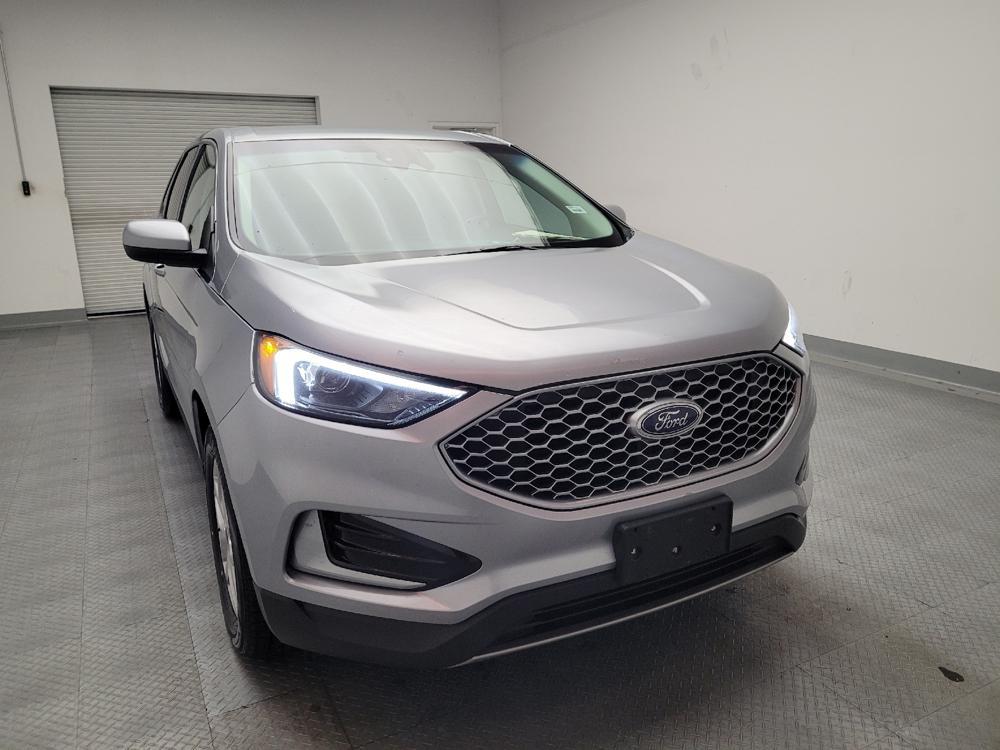 used 2024 Ford Edge car, priced at $22,395