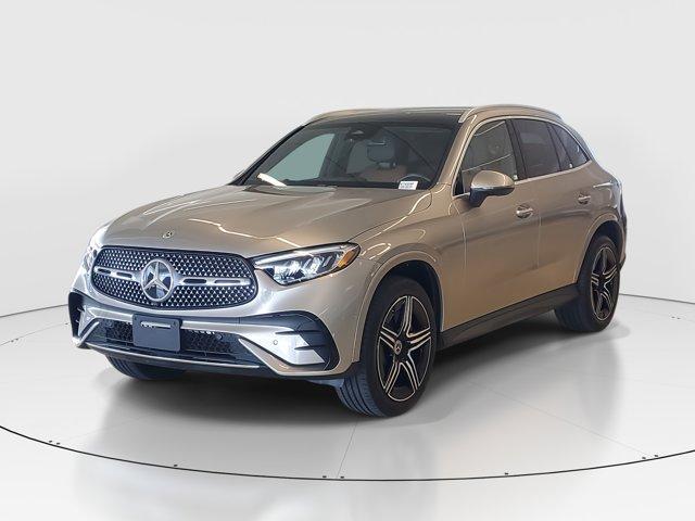 used 2023 Mercedes-Benz GLC 300 car, priced at $38,900