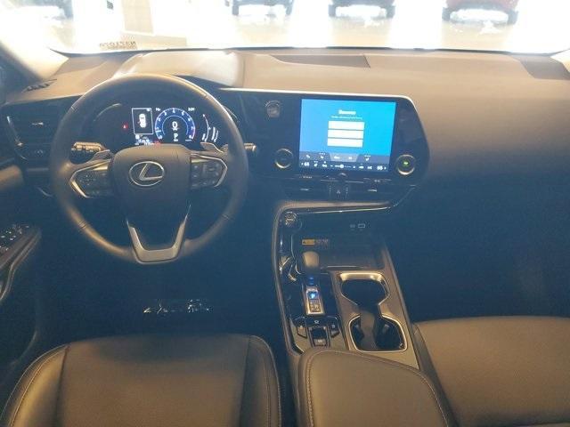 used 2025 Lexus NX 250 car, priced at $40,900