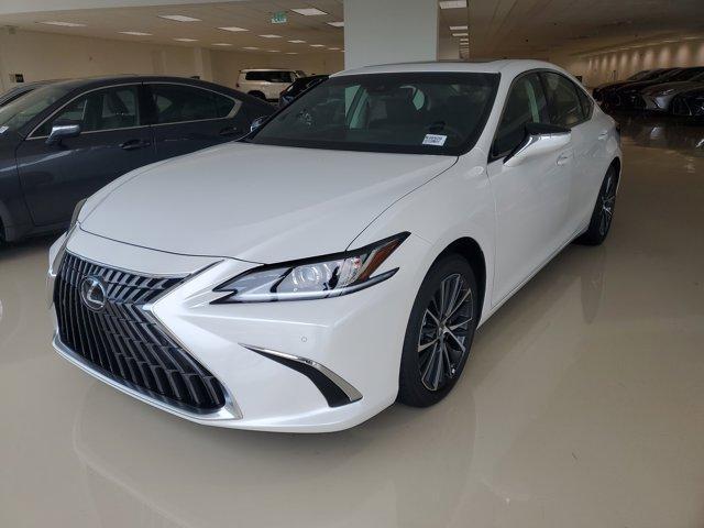 new 2025 Lexus ES 350 car, priced at $47,078