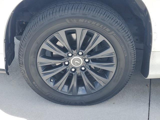 used 2023 Lexus GX 460 car, priced at $50,490