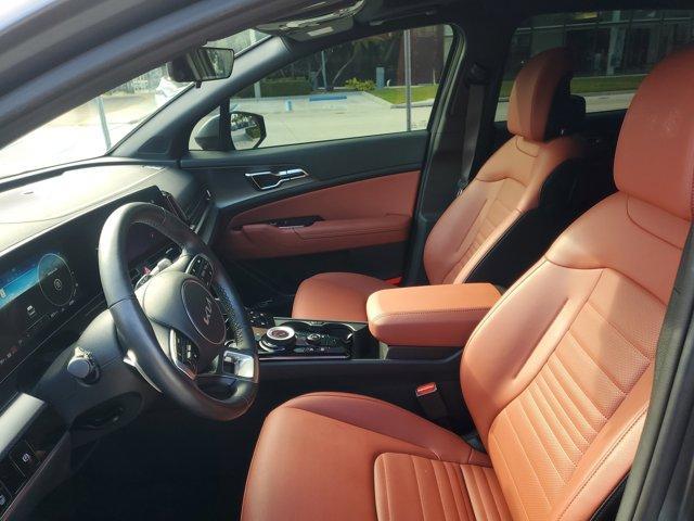 used 2025 Kia Sportage Hybrid car, priced at $33,900